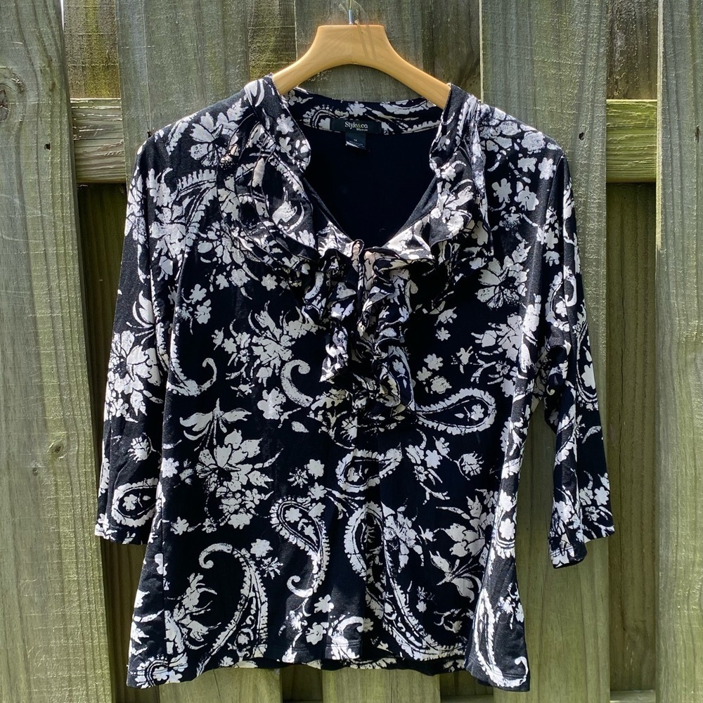Style & Co. Top 2X Black & White Floral & Paisley V Ruffled Neck 3/4 Sleeves